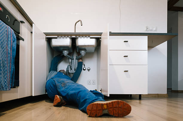 Professional Leak Detection technician working in Manchester, MI